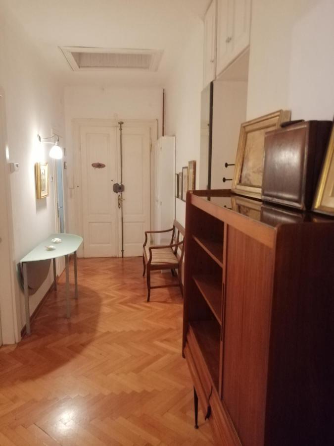Apartment Kandler - Spacious And Confortable Trieste Ngoại thất bức ảnh